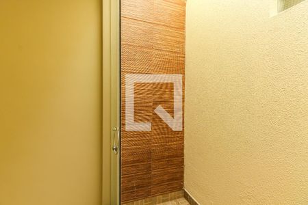 Detalhe da cozinha de casa para alugar com 3 quartos, 134m² em Vila Carrão, São Paulo