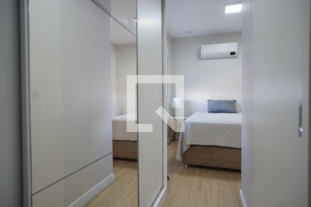 Casa à venda com 218m², 3 quartos e 2 vagasQuarto Suíte 1_Americana _Closet