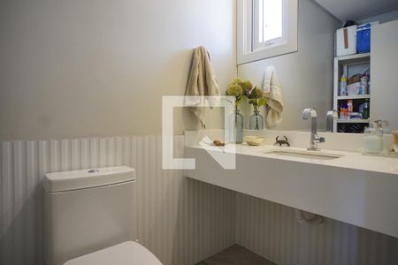 Casa à venda com 218m², 3 quartos e 2 vagasLavabo