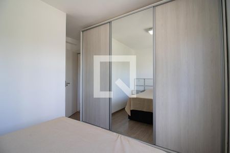 Suite de apartamento à venda com 3 quartos, 60m² em Jardim Itu, Porto Alegre