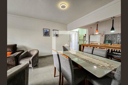 Sala de apartamento para alugar com 3 quartos, 116m² em Jardim Vitoria, Guarujá