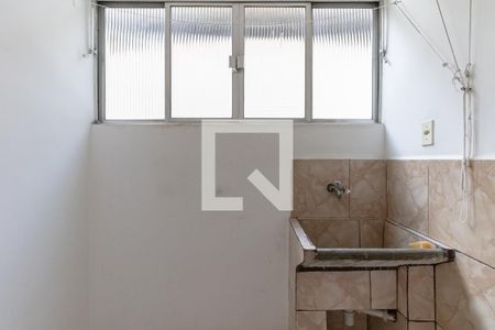 Apartamento à venda com 79m², 2 quartos e sem vagaÁrea de Serviço