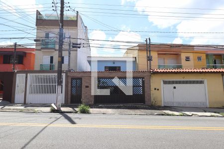 Casa à venda com 253m², 3 quartos e 8 vagasFachada