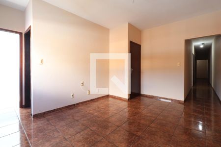 Sala de casa à venda com 3 quartos, 253m² em Vila Vitoria, Santo André