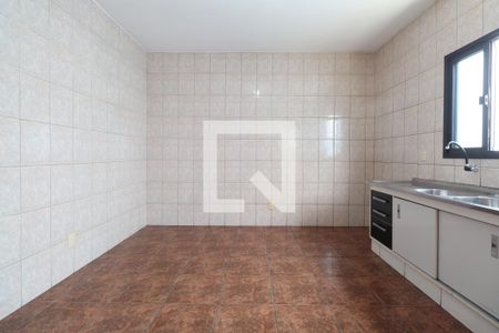 Casa à venda com 253m², 3 quartos e 8 vagasCozinha