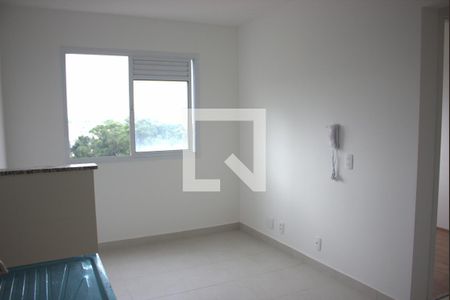 Cozinha/Área de Serviço de apartamento para alugar com 2 quartos, 33m² em Jardim Celeste, São Paulo