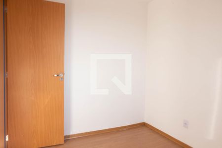 Quarto 1 de apartamento para alugar com 2 quartos, 46m² em Parque São Vicente, Mauá