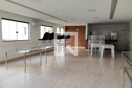 Apartamento para alugar com 46m², 2 quartos e 1 vagaÁrea comum - Salão de festas