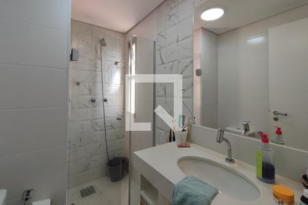 Banheiro Suíte de apartamento à venda com 3 quartos, 74m² em Vila Marieta, Campinas