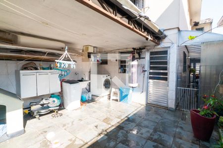 Casa à venda com 210m², 3 quartos e 2 vagasLavanderia