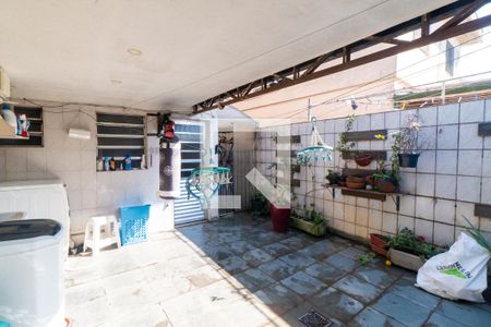 Casa à venda com 210m², 3 quartos e 2 vagasLavanderia