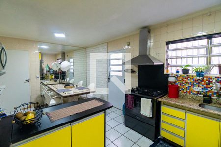 Casa à venda com 210m², 3 quartos e 2 vagasCozinha