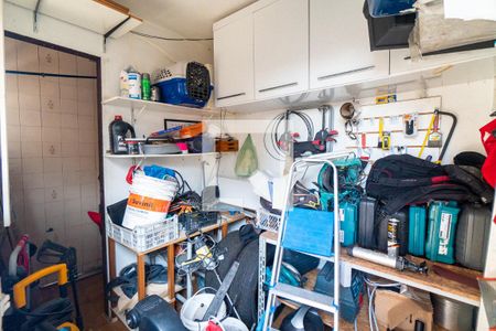 Casa à venda com 210m², 3 quartos e 2 vagasQuarto de Serviço