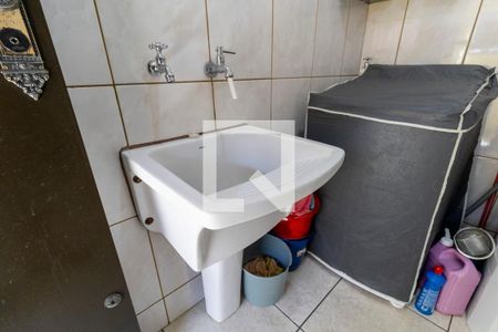 Casa à venda com 191m², 3 quartos e 4 vagasÁrea de serviço 