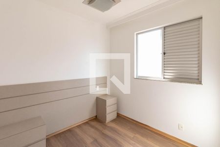 Quarto 1  de apartamento para alugar com 3 quartos, 170m² em Caiçaras, Belo Horizonte