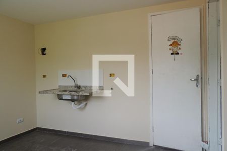 Sala/Cozinha de apartamento para alugar com 1 quarto, 30m² em Anil, Rio de Janeiro