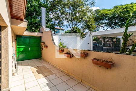 Casa para alugar com 450m², 4 quartos e 4 vagasGaragem superior