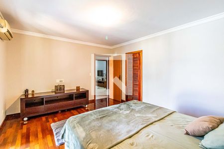 Casa para alugar com 450m², 4 quartos e 4 vagasSuite 01