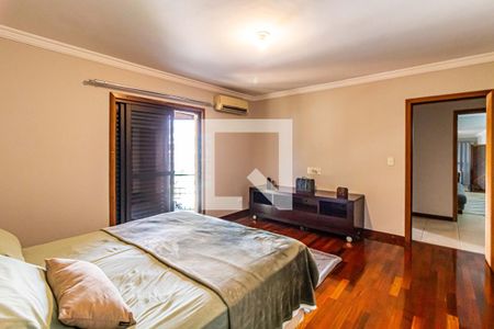 Casa para alugar com 450m², 4 quartos e 4 vagasSuite 01