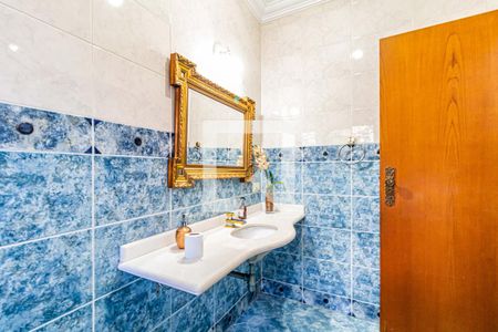 Casa para alugar com 450m², 4 quartos e 4 vagasLavabo