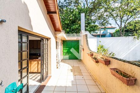 Casa para alugar com 450m², 4 quartos e 4 vagasGaragem superior