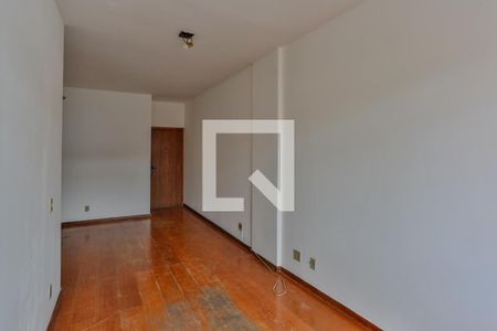 Sala de apartamento para alugar com 3 quartos, 70m² em Santa Efigênia, Belo Horizonte