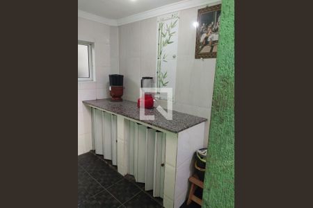 Casa à venda com 212m², 2 quartos e 2 vagas