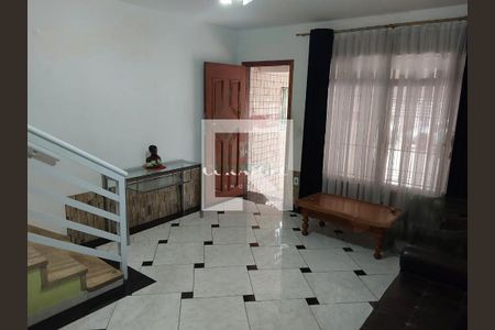 Casa à venda com 212m², 2 quartos e 2 vagas