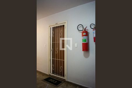 Apartamento para alugar com 136m², 1 quarto e 1 vagaPorta do apartamento