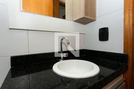 Apartamento para alugar com 43m², 2 quartos e sem vagaBanheiro