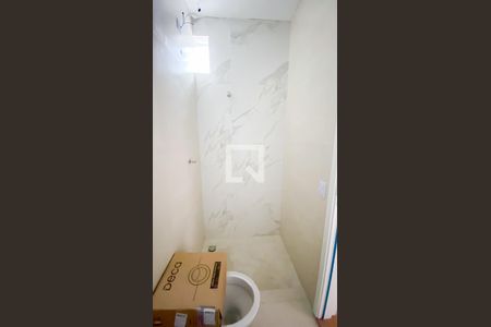 Casa de condomínio à venda com 100m², 2 quartos e 2 vagasBanheiro