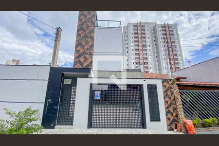 Casa de condomínio à venda com 100m², 2 quartos e 2 vagasFachada