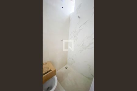 Casa de condomínio à venda com 100m², 2 quartos e 2 vagasBanheiro