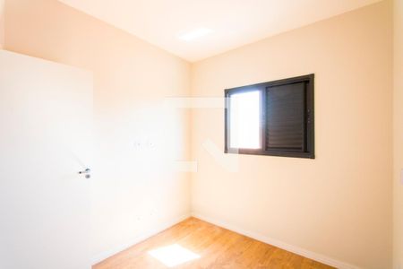 Casa à venda com 99m², 2 quartos e 2 vagasQuarto 2