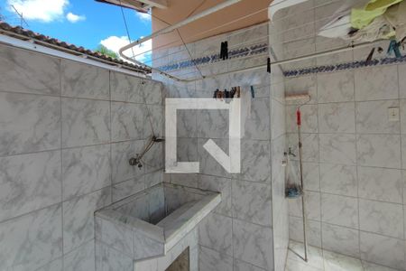 Casa à venda com 258m², 3 quartos e 1 vagaÁrea de Serviço