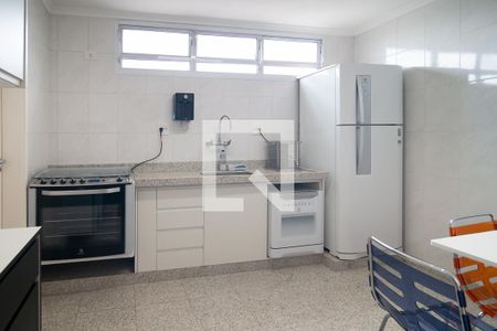 Cozinha de apartamento à venda com 2 quartos, 105m² em Bela Vista, São Paulo