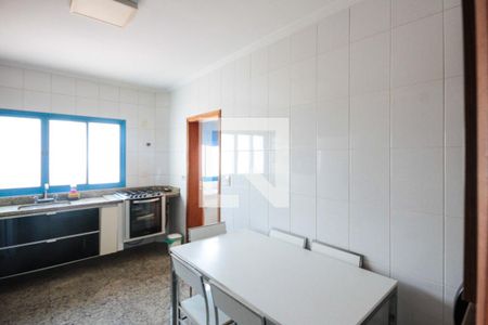 Apartamento à venda com 125m², 4 quartos e 3 vagasCozinha
