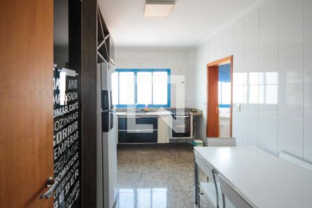 Apartamento à venda com 125m², 4 quartos e 3 vagasCozinha