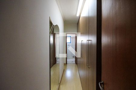 Apartamento à venda com 125m², 4 quartos e 3 vagasCloset da suíte