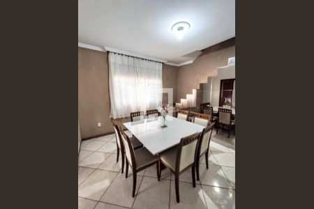 Casa à venda com 455m², 7 quartos e 2 vagas Casa à venda com 455m², 7 quartos e 2 vagassala 3