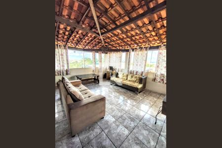 Casa à venda com 455m², 7 quartos e 2 vagas Casa à venda com 455m², 7 quartos e 2 vagasÁrea comum