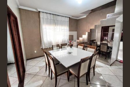 Casa à venda com 455m², 7 quartos e 2 vagas Casa à venda com 455m², 7 quartos e 2 vagassala 3