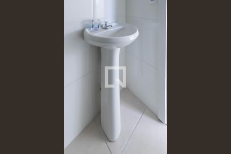 Apartamento à venda com 36m², 2 quartos e sem vaga Apartamento à venda com 36m², 2 quartos e sem vagaBanheiro