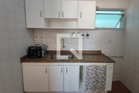 Apartamento à venda com 68m², 2 quartos e 1 vagaCozinha