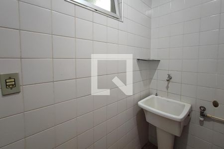 Apartamento à venda com 68m², 2 quartos e 1 vagaÁrea de Serviço