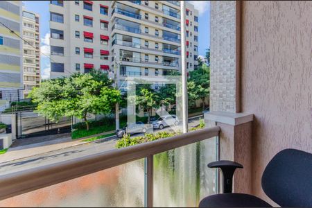 Casa à venda com 220m², 3 quartos e 3 vagasVaranda do Quarto 2