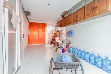 Casa à venda com 220m², 3 quartos e 3 vagasGaragem