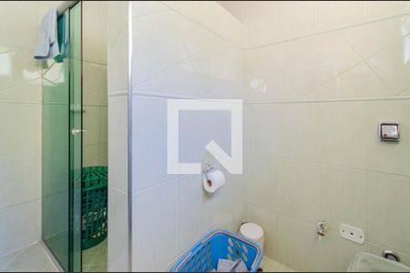 Casa à venda com 220m², 3 quartos e 3 vagasBanheiro 2