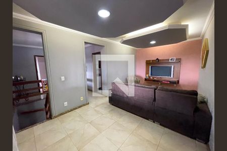 Casa à venda com 250m², 6 quartos e 2 vagasSala de TV