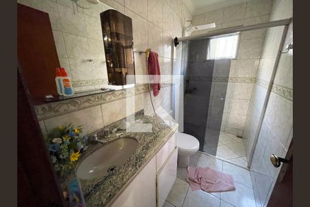 Casa à venda com 250m², 6 quartos e 2 vagasbanheiro social segundo andar